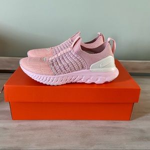 New in the box Womens Nike React Phantom Run FlyKnit 2 pink glaze running shoes